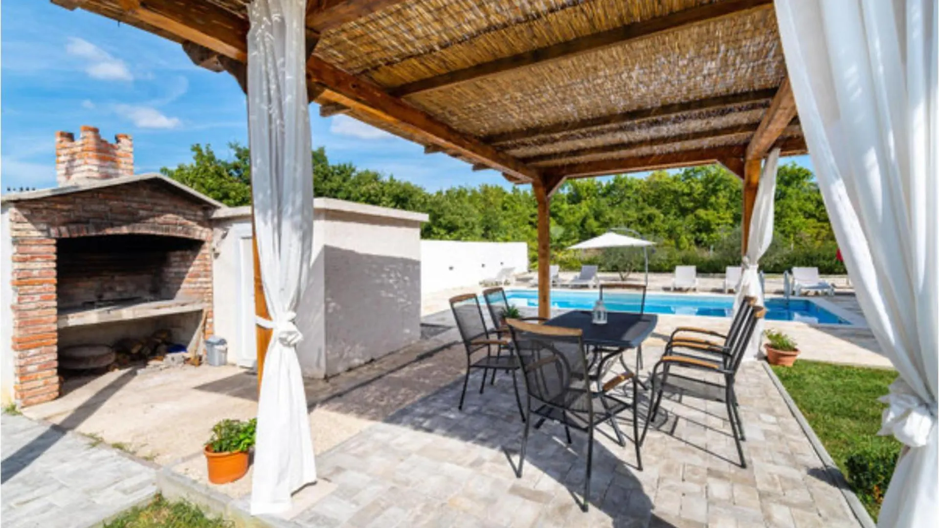 Holiday home Holiday House Mell With Pool Policnik Croatia